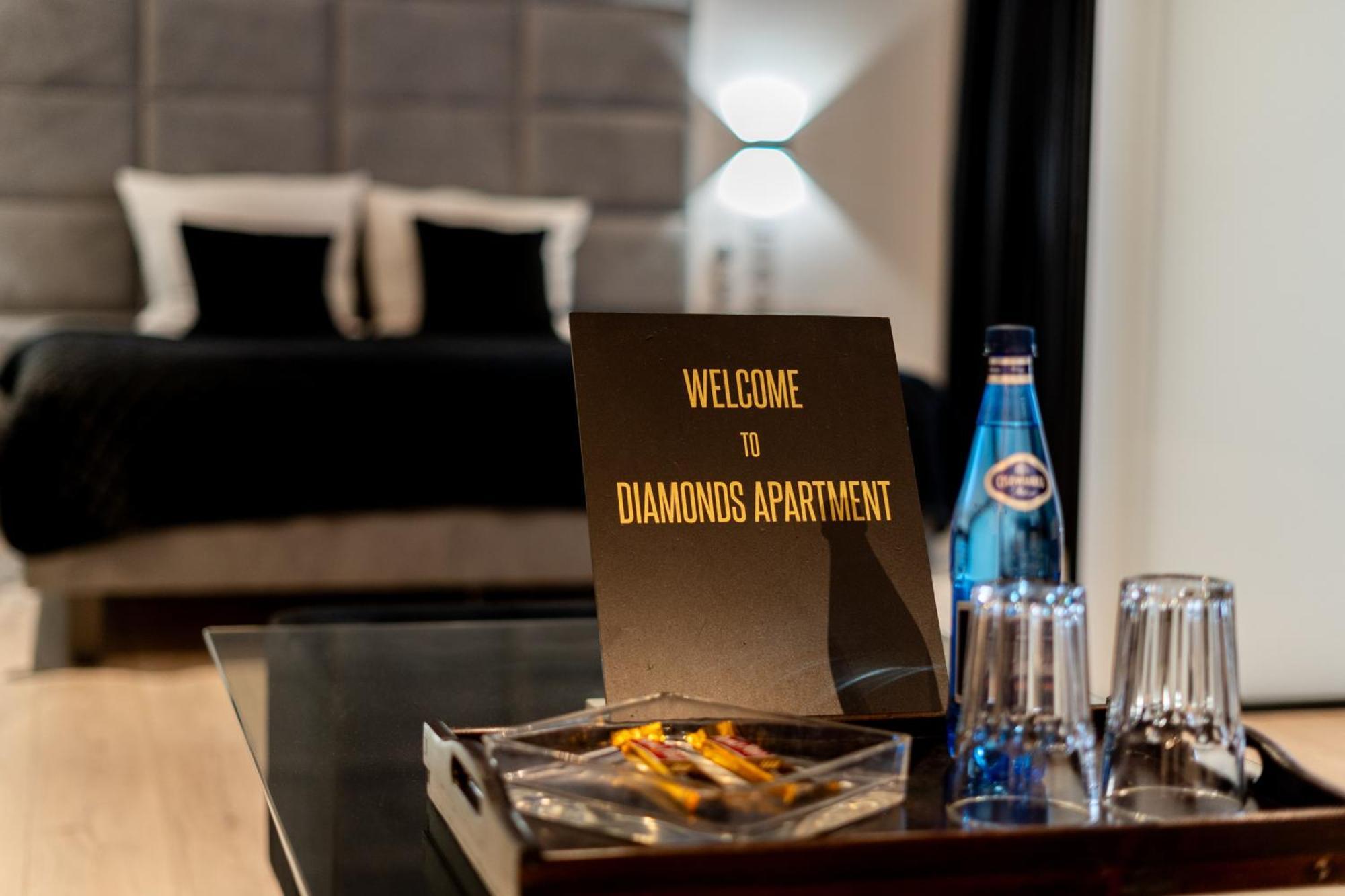 Diamonds Apartment Krakow Bagian luar foto