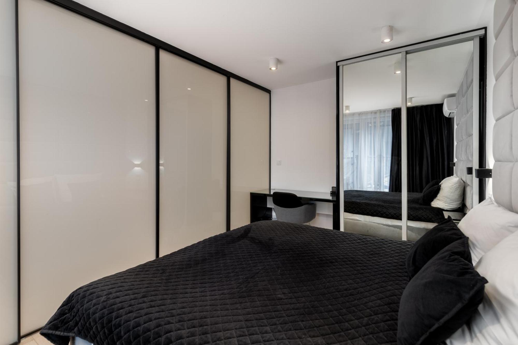 Diamonds Apartment Krakow Bagian luar foto